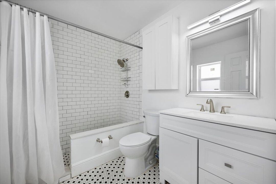 Active With Contract: $599,000 (3 beds, 2 baths, 1621 Square Feet)