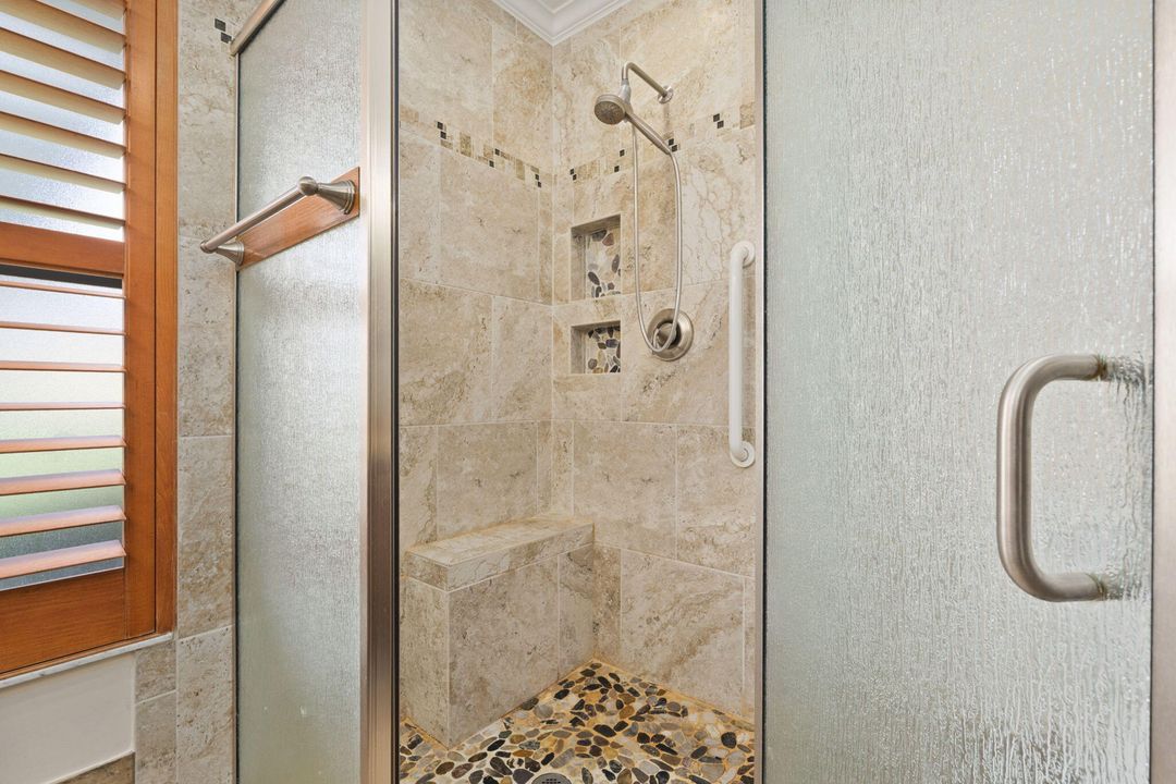 На продажу: $199,000 (2 спален, 2 ванн, 1409 Квадратных фут)