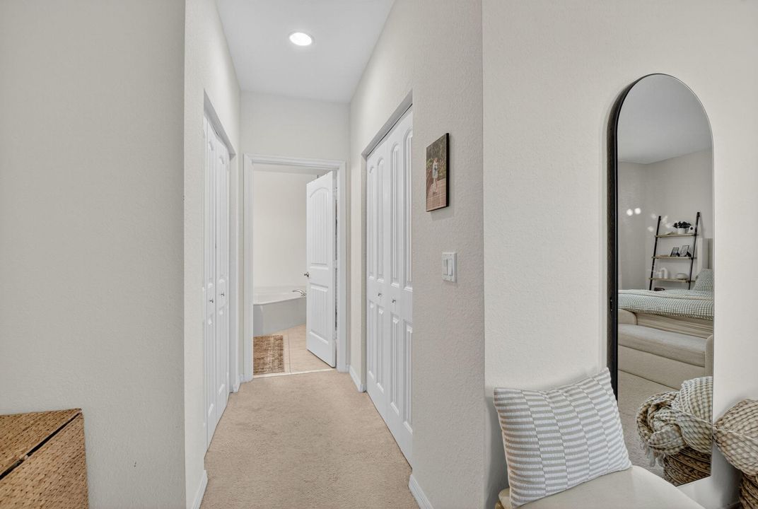 合同活跃: $490,000 (3 贝兹, 2 浴室, 1911 平方英尺)