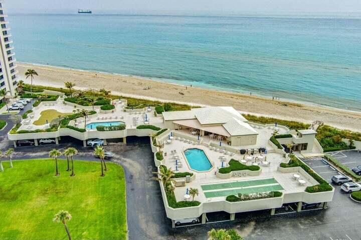 For Sale: $749,900 (2 beds, 2 baths, 1435 Square Feet)