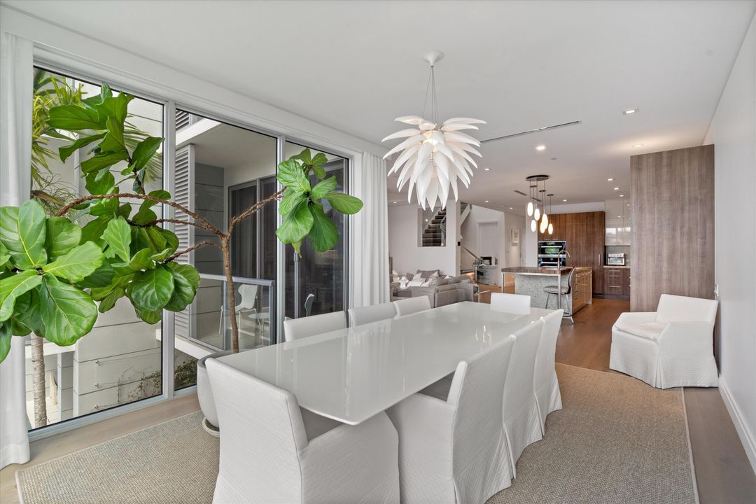 En Venta: $5,850,000 (4 camas, 4 baños, 4486 Pies cuadrados)