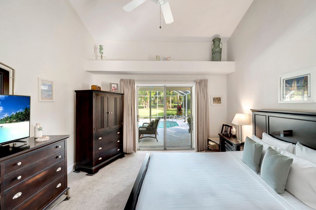 En Venta: $740,000 (4 camas, 3 baños, 2456 Pies cuadrados)