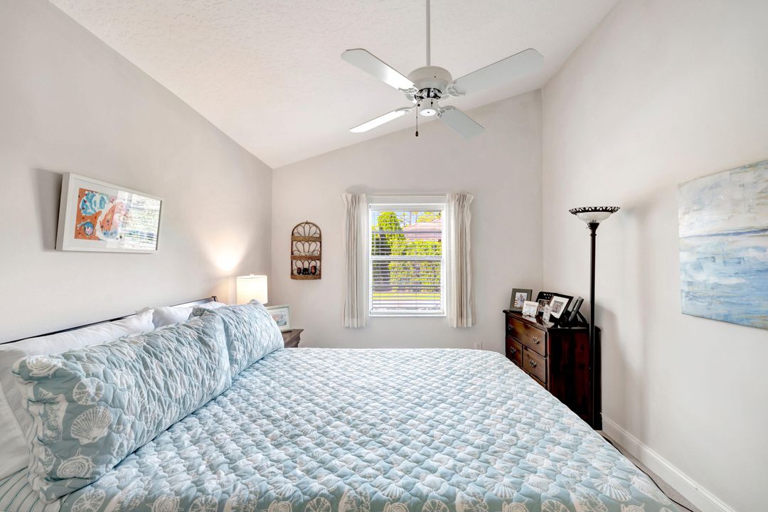 En Venta: $740,000 (4 camas, 3 baños, 2456 Pies cuadrados)