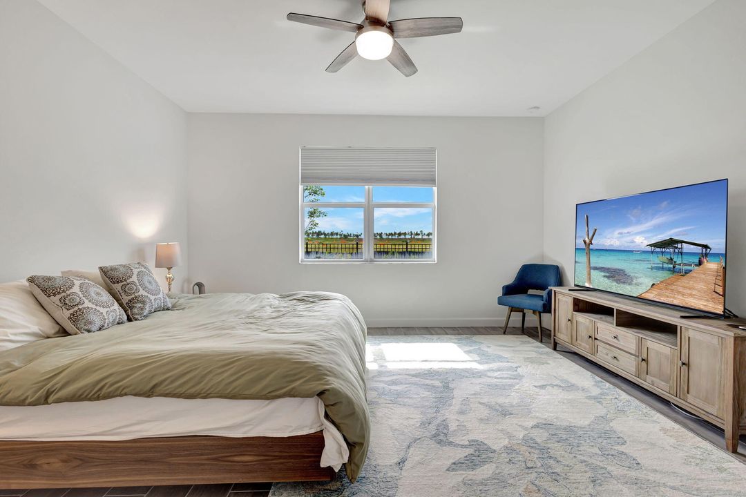 Под контрактом: $599,000 (4 спален, 3 ванн, 2228 Квадратных фут)