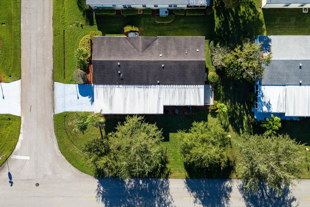 合同活跃: $129,995 (3 贝兹, 2 浴室, 1693 平方英尺)