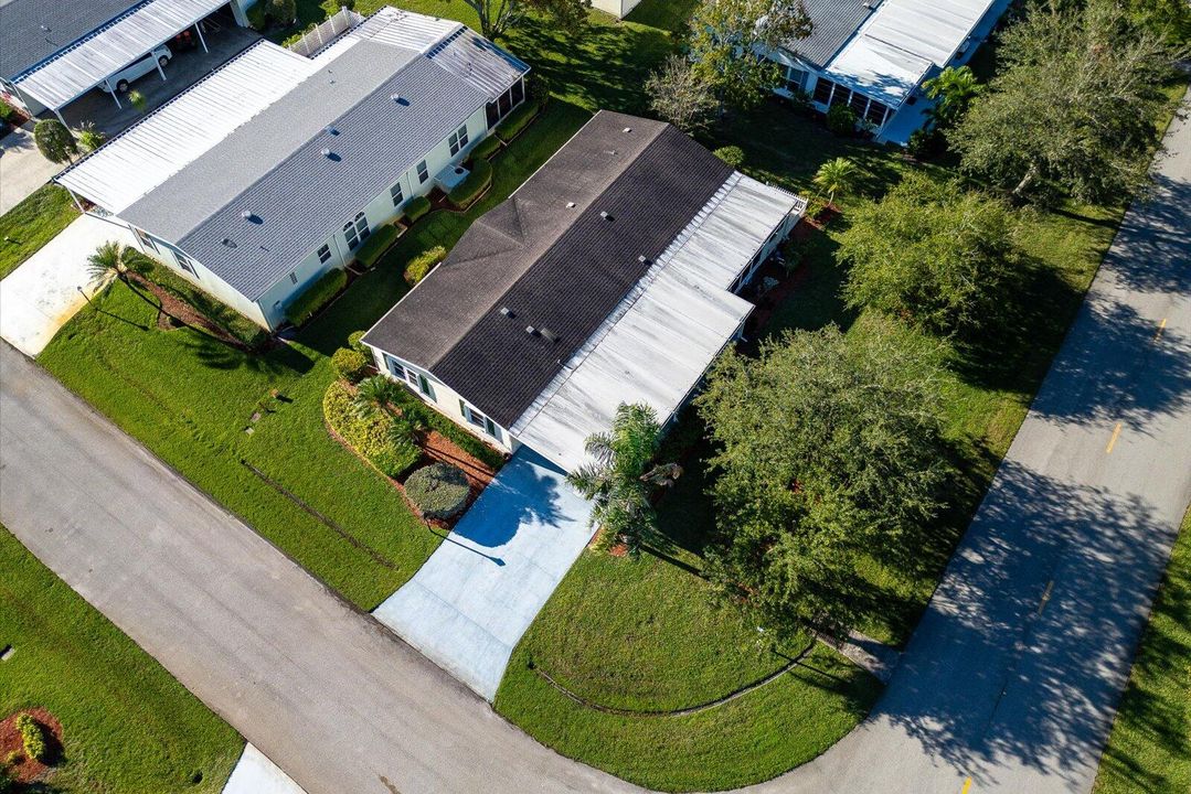 合同活跃: $129,995 (3 贝兹, 2 浴室, 1693 平方英尺)