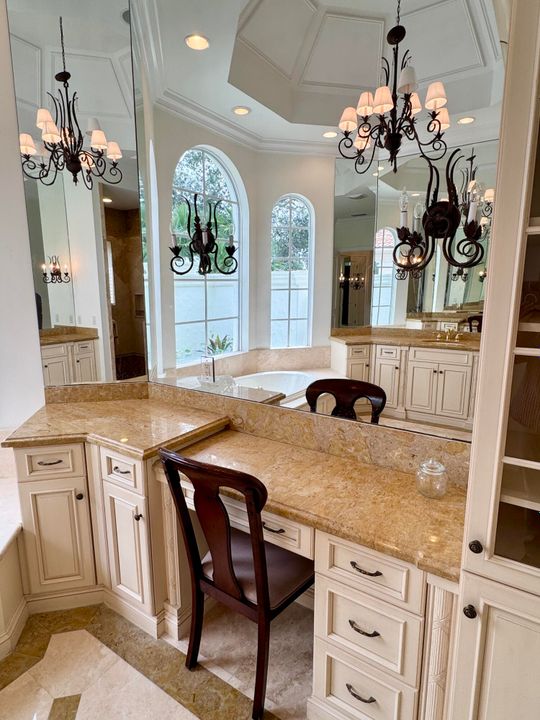 待售: $1,999,500 (4 贝兹, 6 浴室, 5125 平方英尺)