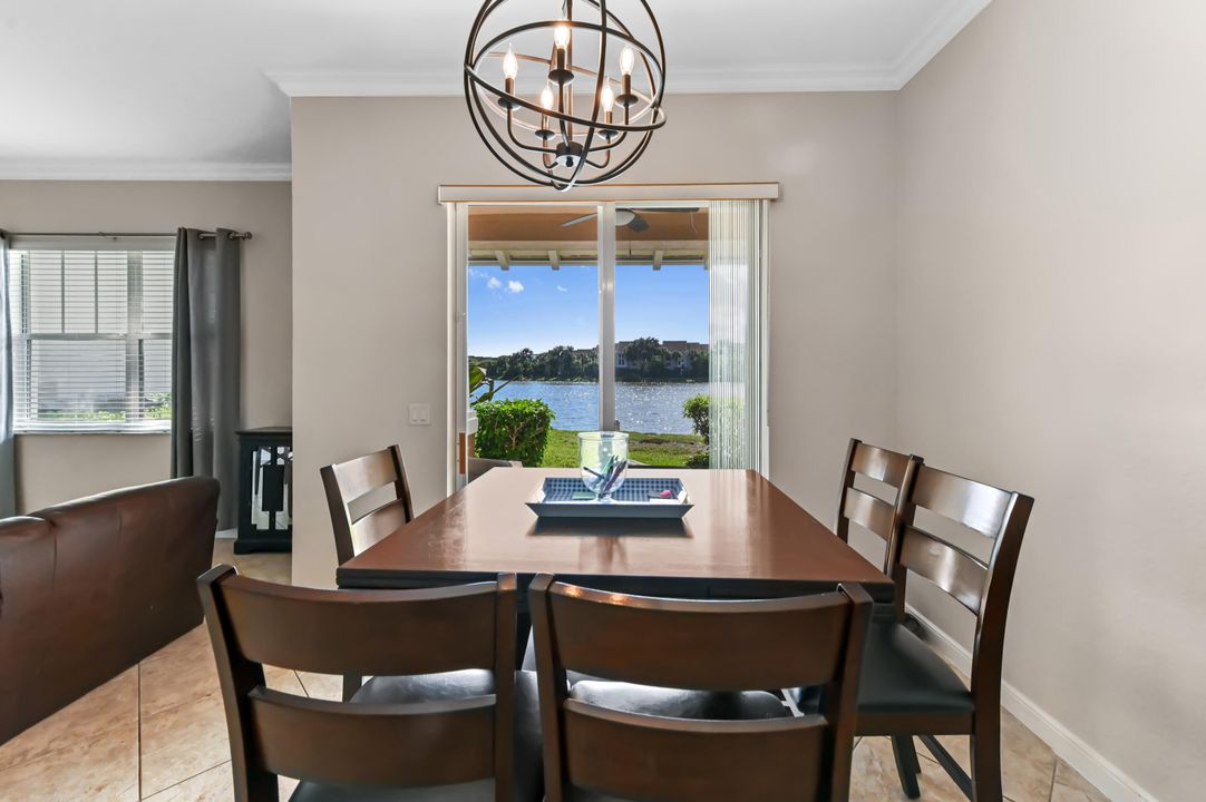 For Sale: $375,000 (3 beds, 2 baths, 1455 Square Feet)