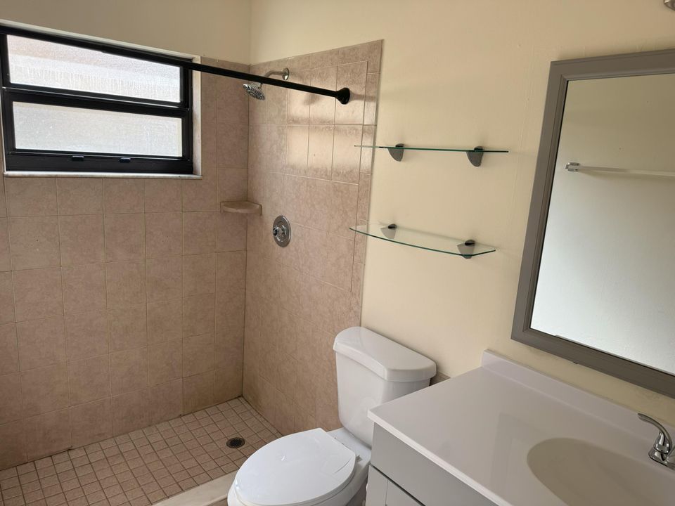 For Rent: $3,400 (3 beds, 2 baths, 1311 Square Feet)