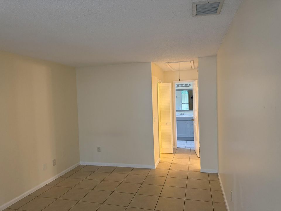 For Rent: $3,400 (3 beds, 2 baths, 1311 Square Feet)