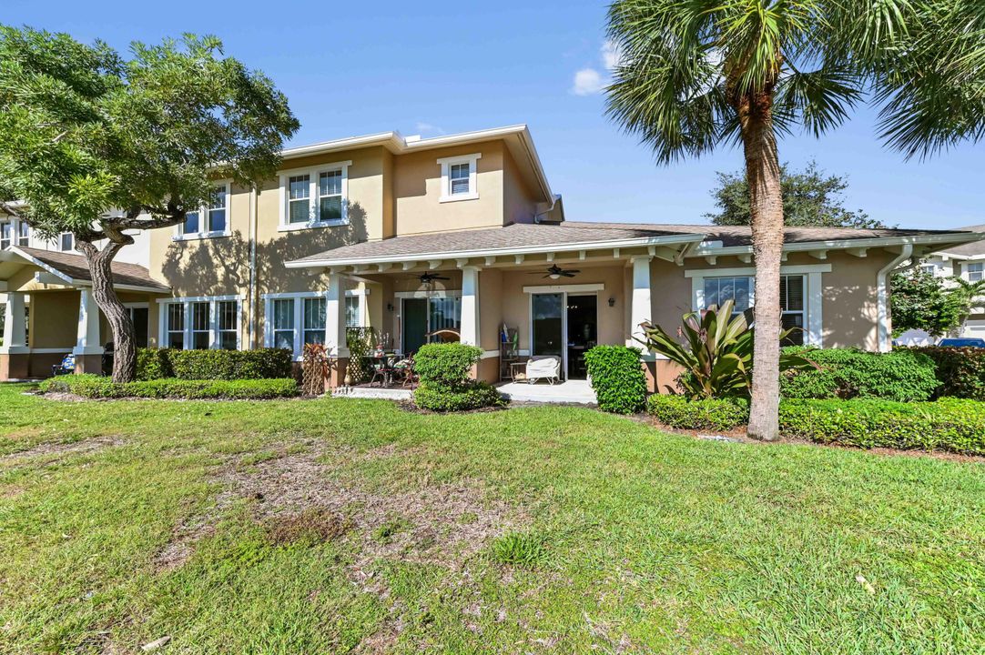 For Sale: $375,000 (3 beds, 2 baths, 1455 Square Feet)