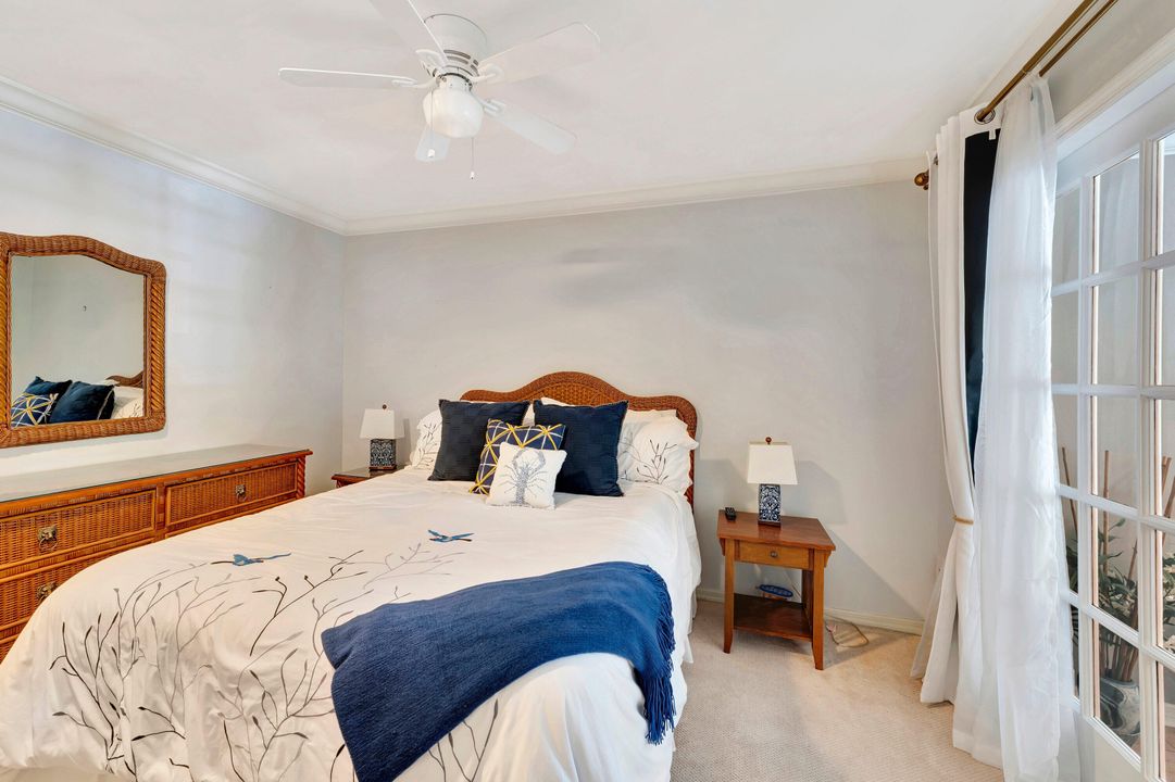 En Venta: $895,000 (4 camas, 3 baños, 2641 Pies cuadrados)