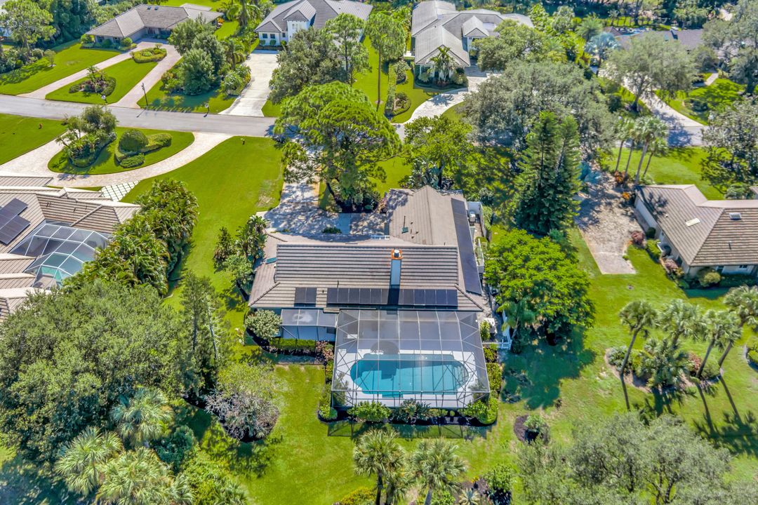 En Venta: $895,000 (4 camas, 3 baños, 2641 Pies cuadrados)