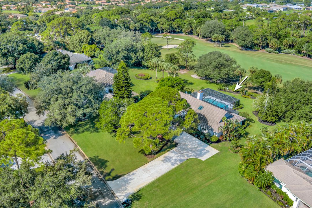 En Venta: $895,000 (4 camas, 3 baños, 2641 Pies cuadrados)