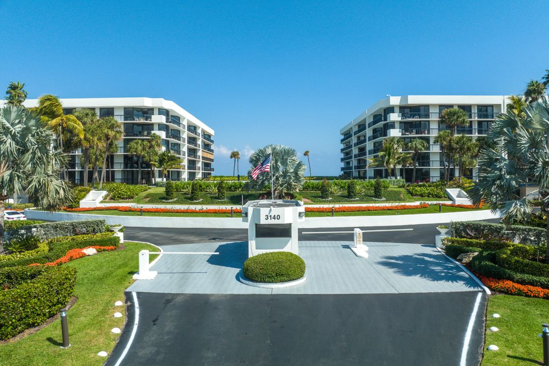 En Venta: $2,995,000 (3 camas, 3 baños, 2695 Pies cuadrados)