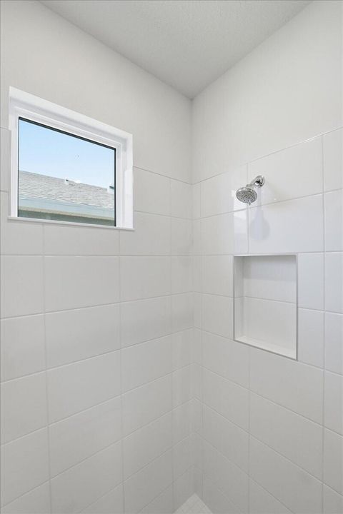 For Rent: $2,500 (3 beds, 2 baths, 1654 Square Feet)