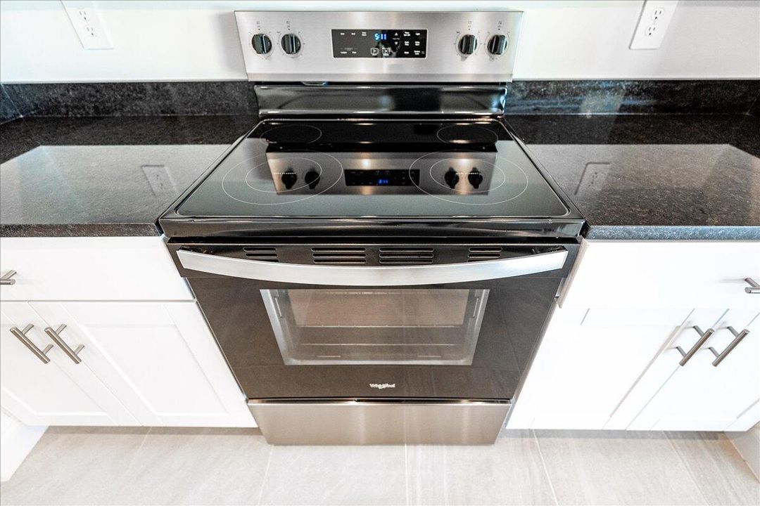 For Rent: $2,500 (3 beds, 2 baths, 1654 Square Feet)