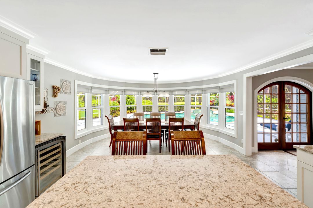 For Sale: $954,500 (3 beds, 2 baths, 2542 Square Feet)