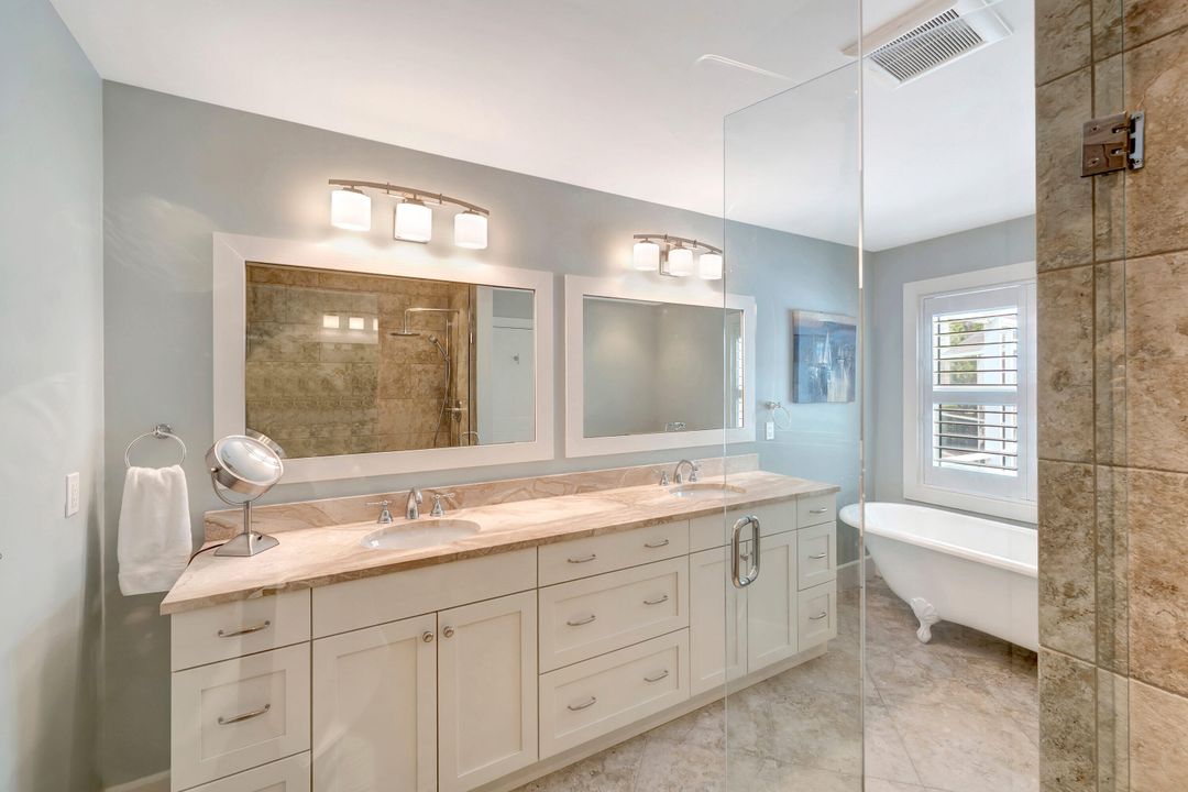 For Sale: $954,500 (3 beds, 2 baths, 2542 Square Feet)