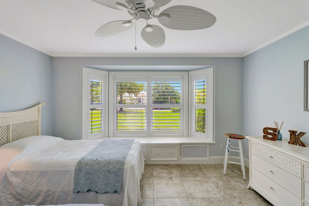 For Sale: $954,500 (3 beds, 2 baths, 2542 Square Feet)