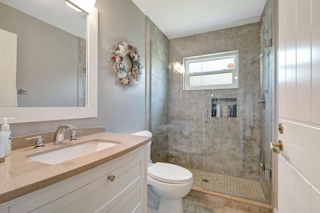 For Sale: $954,500 (3 beds, 2 baths, 2542 Square Feet)