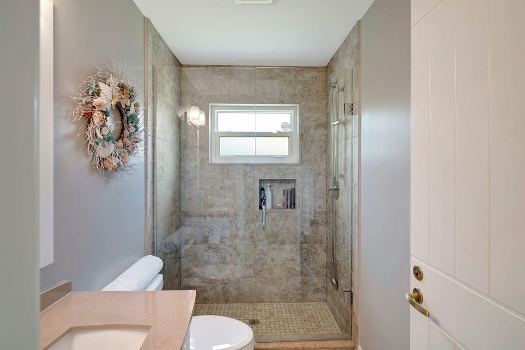 For Sale: $954,500 (3 beds, 2 baths, 2542 Square Feet)