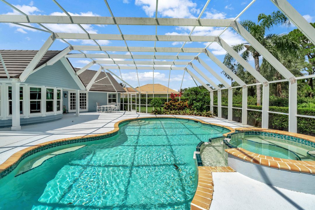 For Sale: $954,500 (3 beds, 2 baths, 2542 Square Feet)