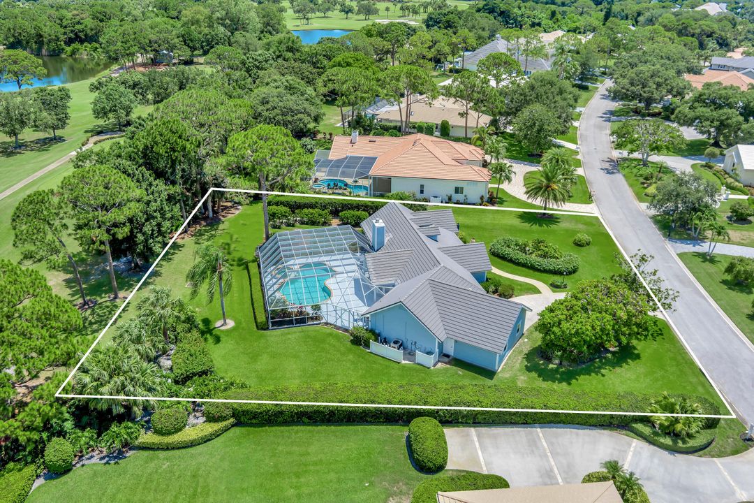 For Sale: $954,500 (3 beds, 2 baths, 2542 Square Feet)