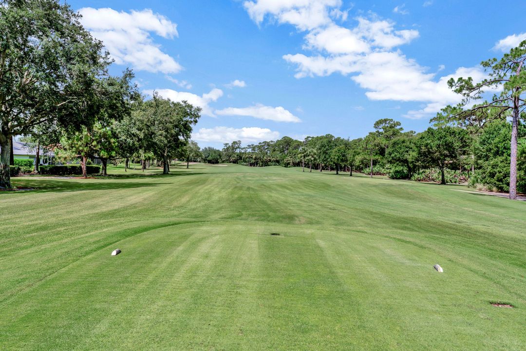 For Sale: $954,500 (3 beds, 2 baths, 2542 Square Feet)