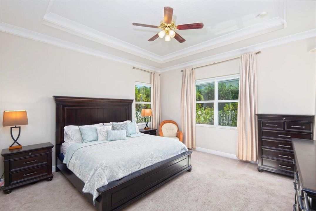 For Sale: $530,000 (4 beds, 3 baths, 2386 Square Feet)