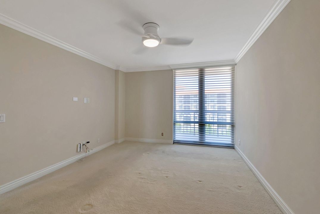 For Sale: $679,000 (2 beds, 2 baths, 1020 Square Feet)