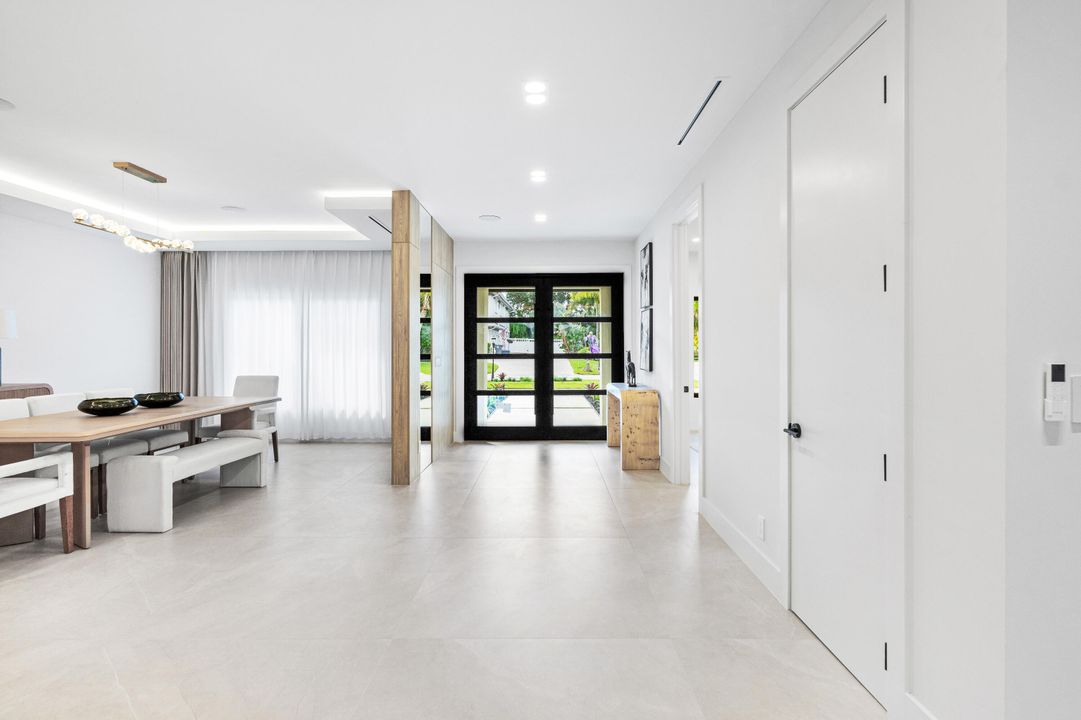 For Sale: $2,199,999 (4 beds, 4 baths, 3398 Square Feet)