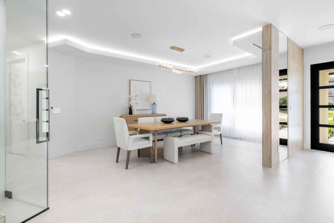 For Sale: $2,199,999 (4 beds, 4 baths, 3398 Square Feet)