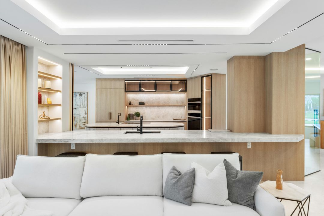 For Sale: $2,199,999 (4 beds, 4 baths, 3398 Square Feet)