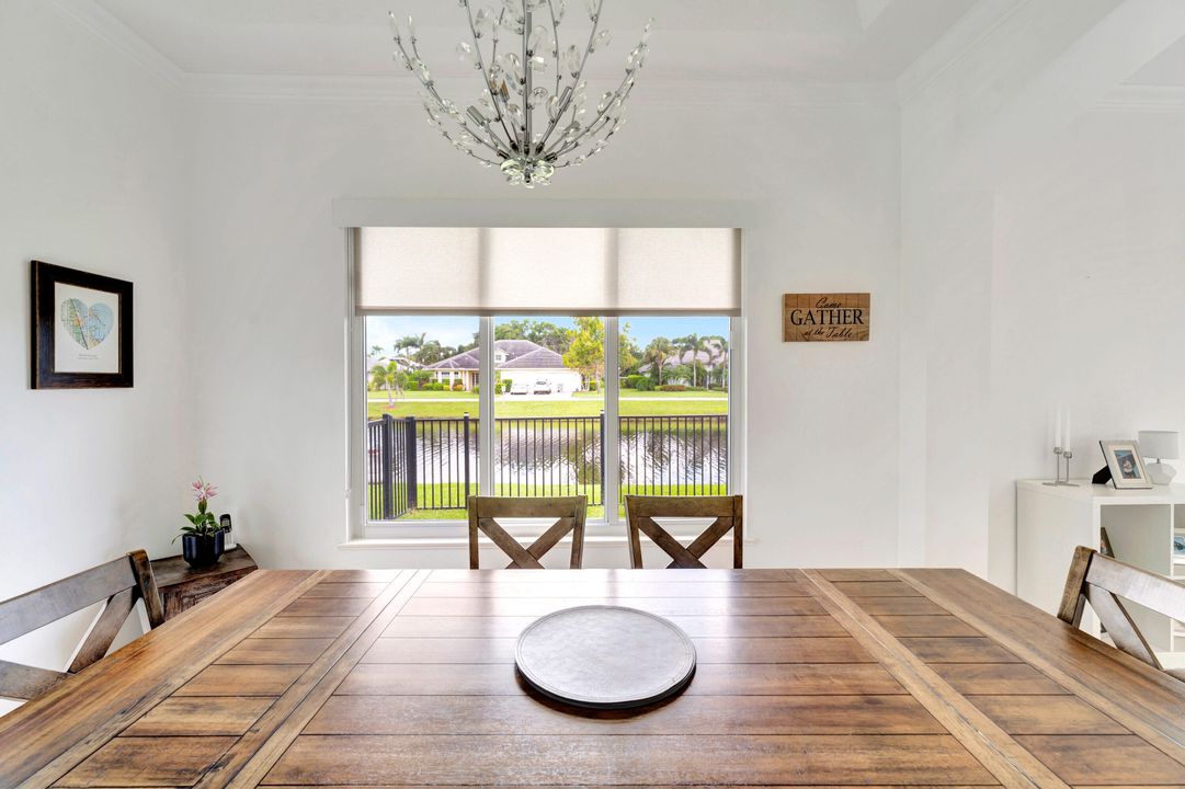 En Venta: $639,000 (4 camas, 4 baños, 2854 Pies cuadrados)