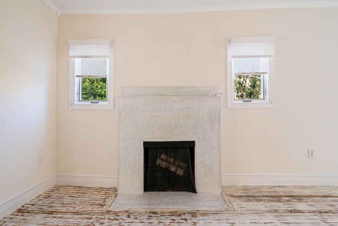 For Sale: $1,095,000 (0 beds, 0 baths, 1959 Square Feet)