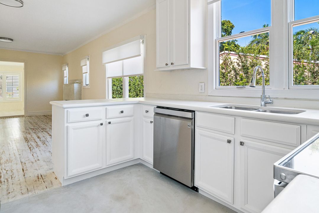 For Sale: $1,095,000 (0 beds, 0 baths, 1959 Square Feet)