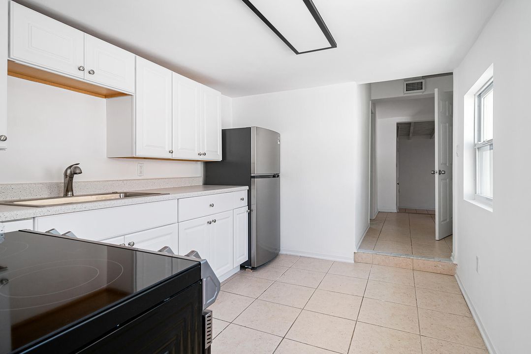 For Sale: $1,095,000 (0 beds, 0 baths, 1959 Square Feet)