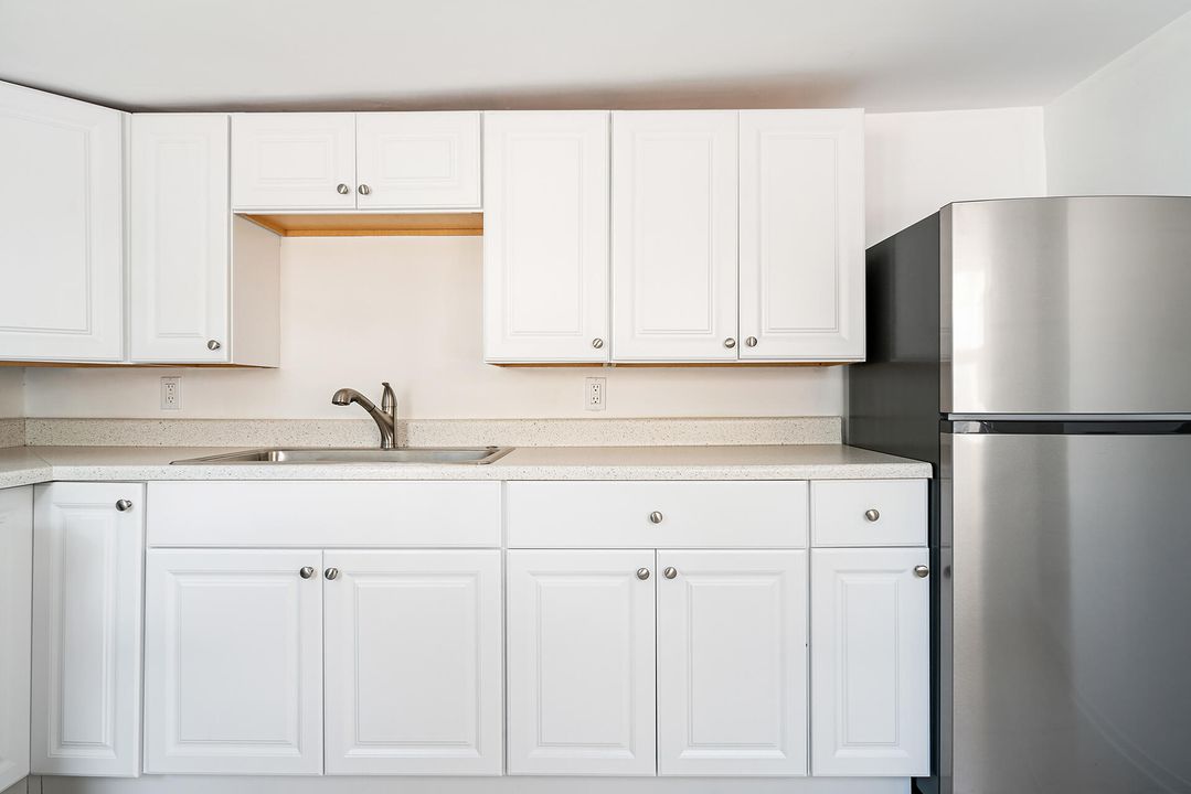 For Sale: $1,095,000 (0 beds, 0 baths, 1959 Square Feet)