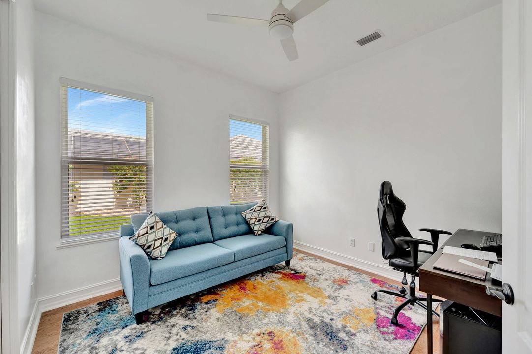 En Venta: $639,000 (4 camas, 4 baños, 2854 Pies cuadrados)