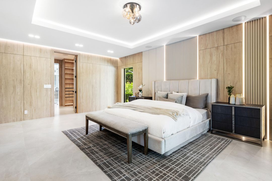 For Sale: $2,199,999 (4 beds, 4 baths, 3398 Square Feet)