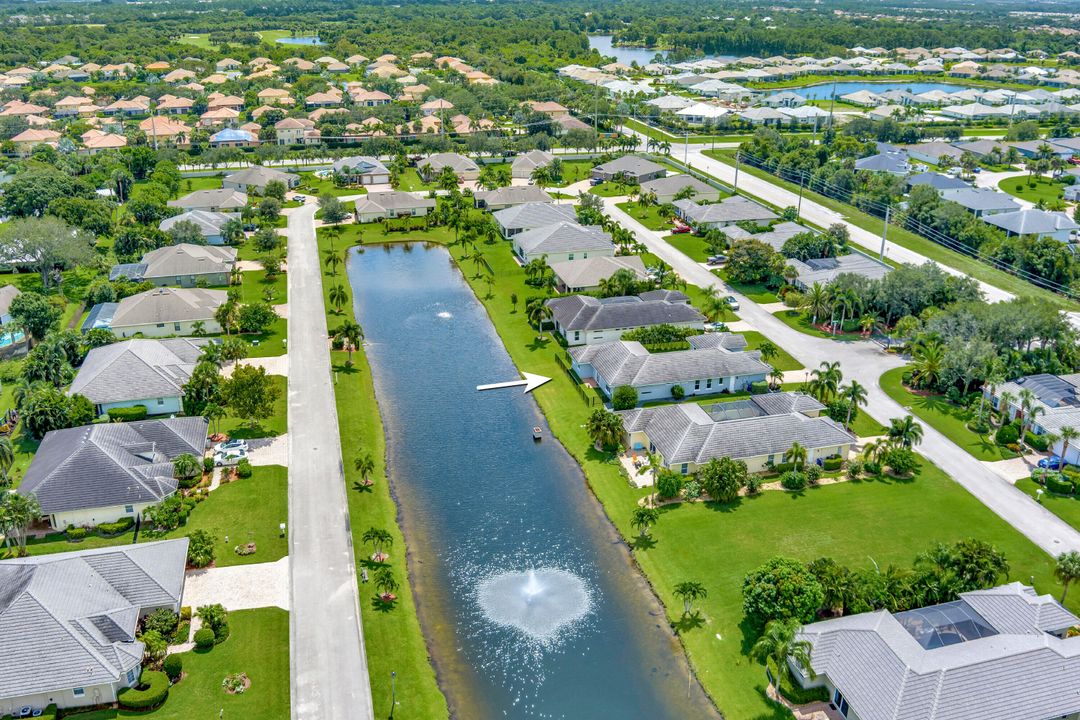 En Venta: $639,000 (4 camas, 4 baños, 2854 Pies cuadrados)