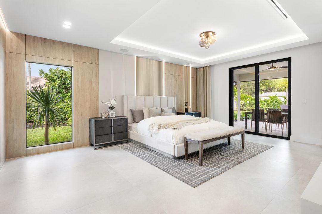 For Sale: $2,199,999 (4 beds, 4 baths, 3398 Square Feet)