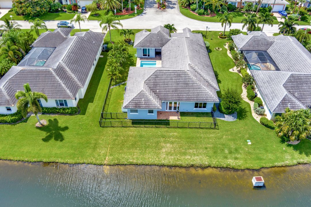 En Venta: $639,000 (4 camas, 4 baños, 2854 Pies cuadrados)