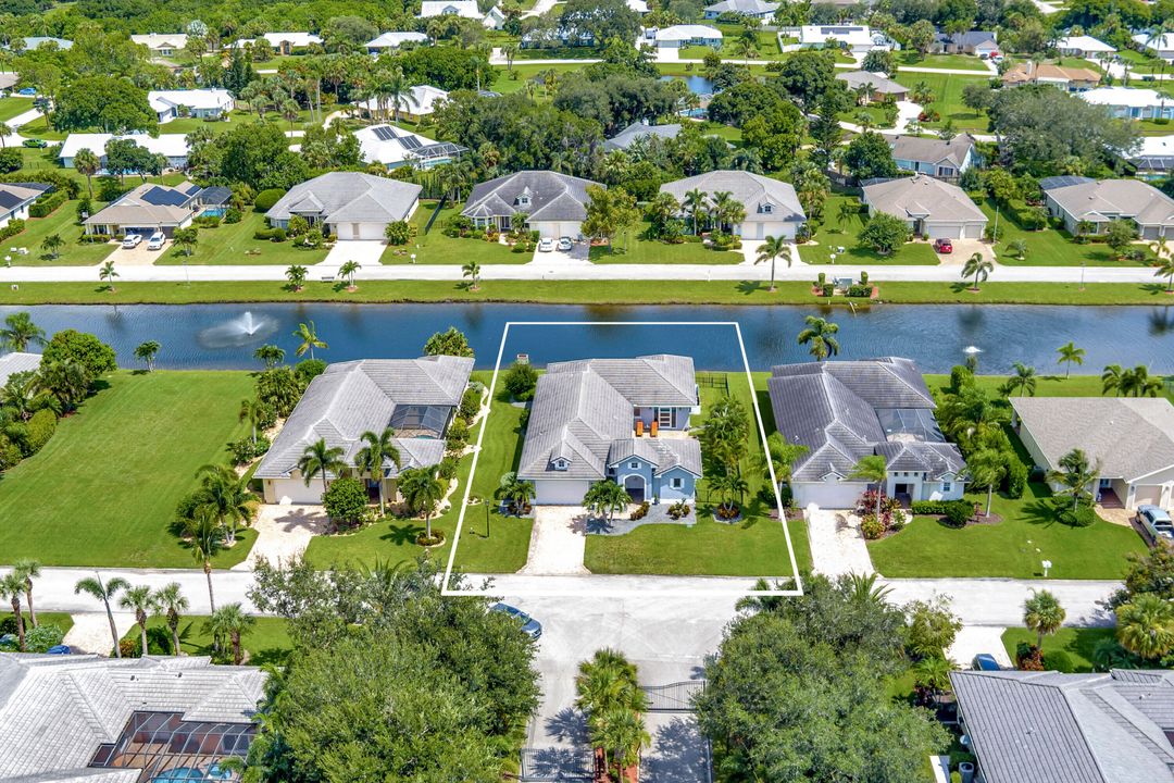 En Venta: $639,000 (4 camas, 4 baños, 2854 Pies cuadrados)