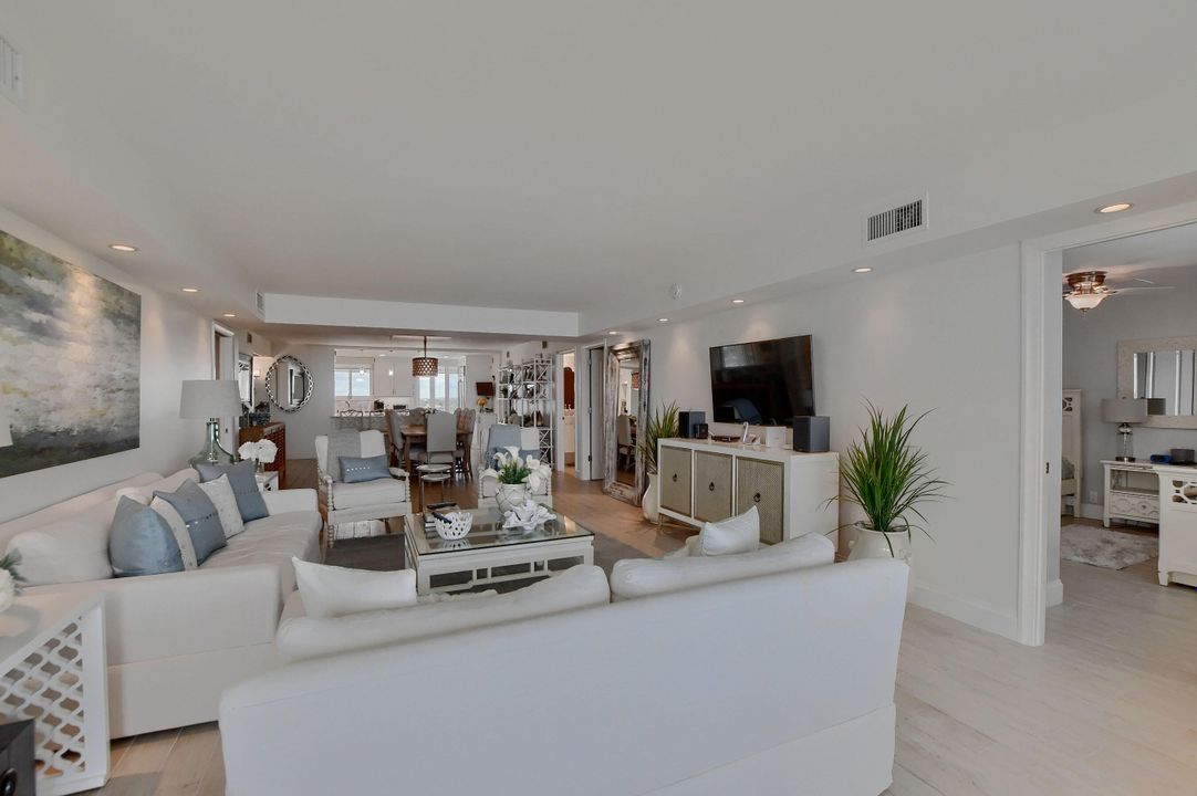 出租: $10,000 (3 贝兹, 2 浴室, 2138 平方英尺)