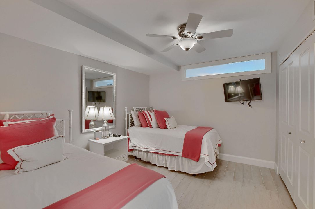 出租: $10,000 (3 贝兹, 2 浴室, 2138 平方英尺)