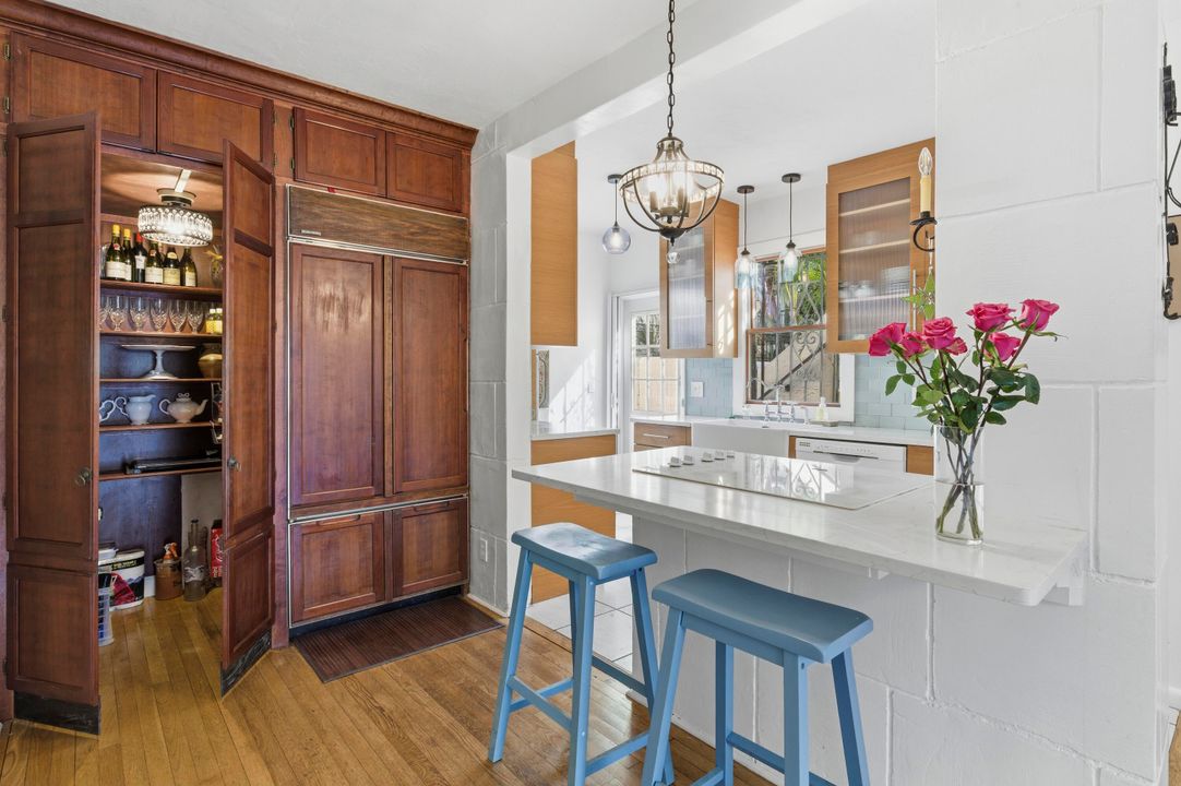 For Sale: $3,950,000 (3 beds, 3 baths, 3276 Square Feet)