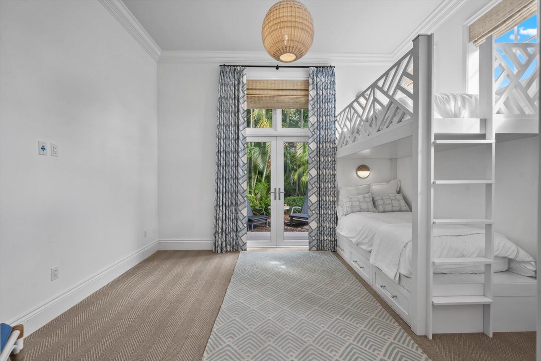 На продажу: $2,987,000 (4 спален, 4 ванн, 2796 Квадратных фут)