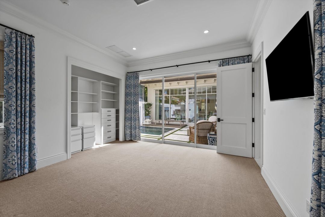 На продажу: $2,987,000 (4 спален, 4 ванн, 2796 Квадратных фут)